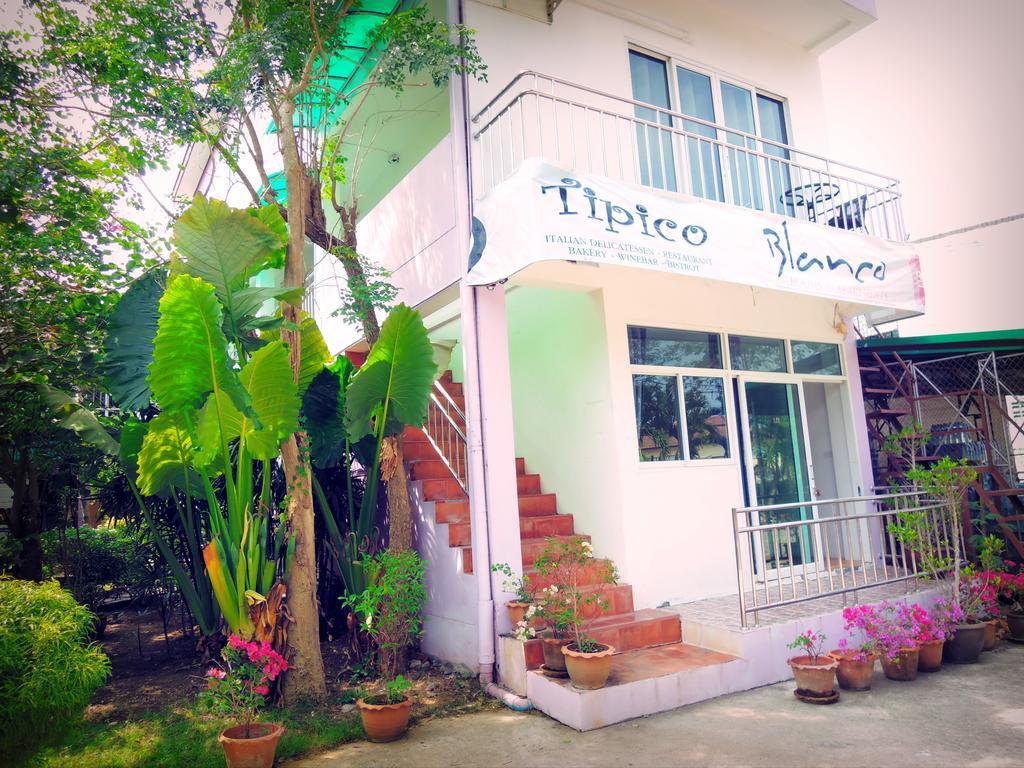 Blanco Room And Apartment Ao Nang エクステリア 写真